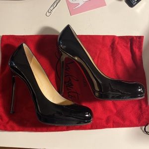 New Simple Pump 120 Patent Black. Size 37